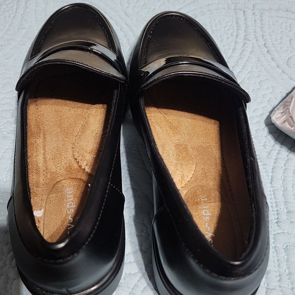 Easy Spirit Women’s Black Slip-On Loafer low wedge Faux Leather Cushioned 9 M - Picture 7 of 7